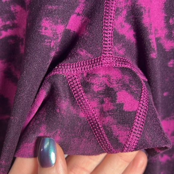 Lululemon Wunder Under Crop II Tie Dye Leggings Size 4 Regal Plum Black - Picture 8 of 11